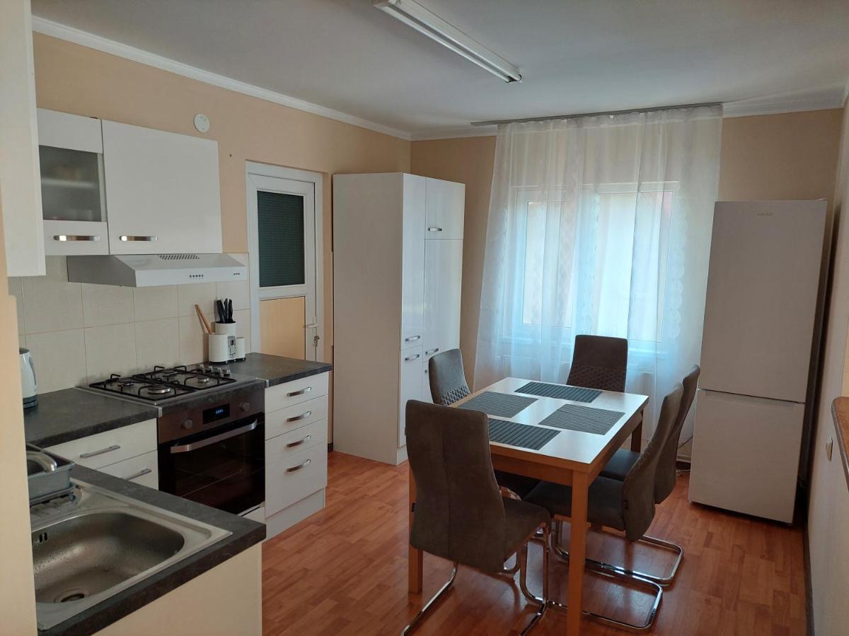 Apartmán Casa Mario Oradea Exteriér fotografie