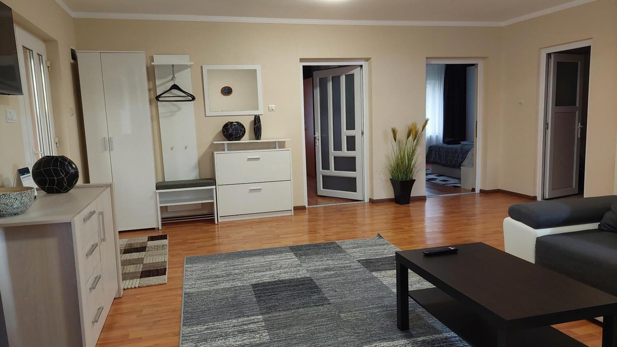 Apartmán Casa Mario Oradea Exteriér fotografie